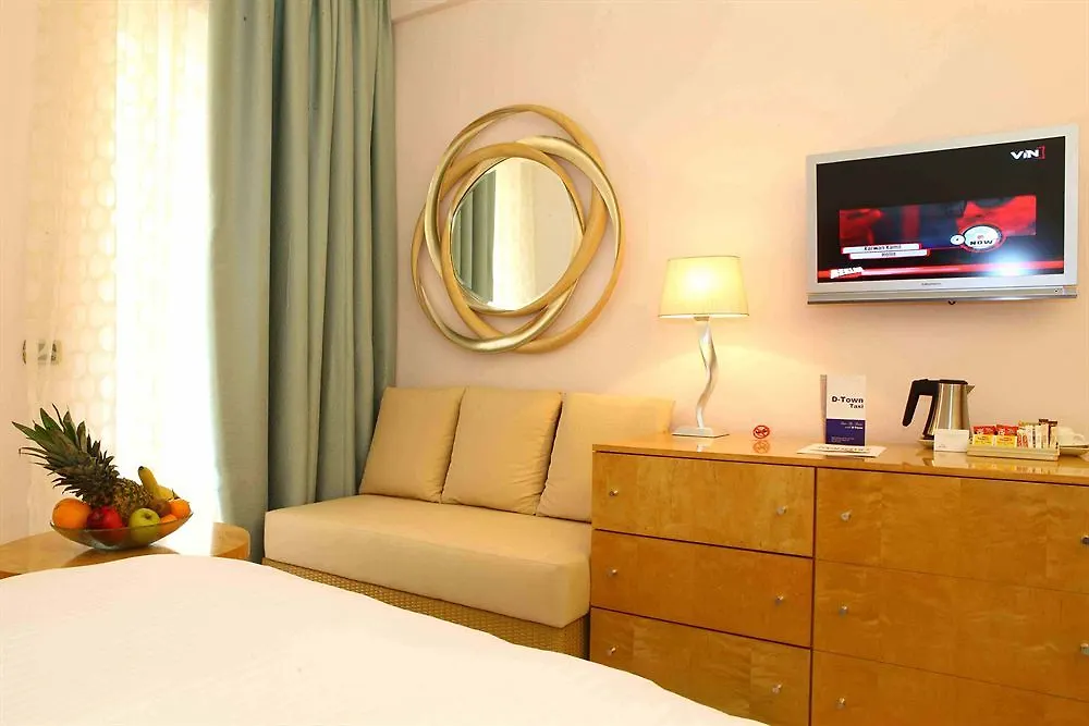 *****  Riviera Hotel And Beach Lounge, Beirut Lebanon
