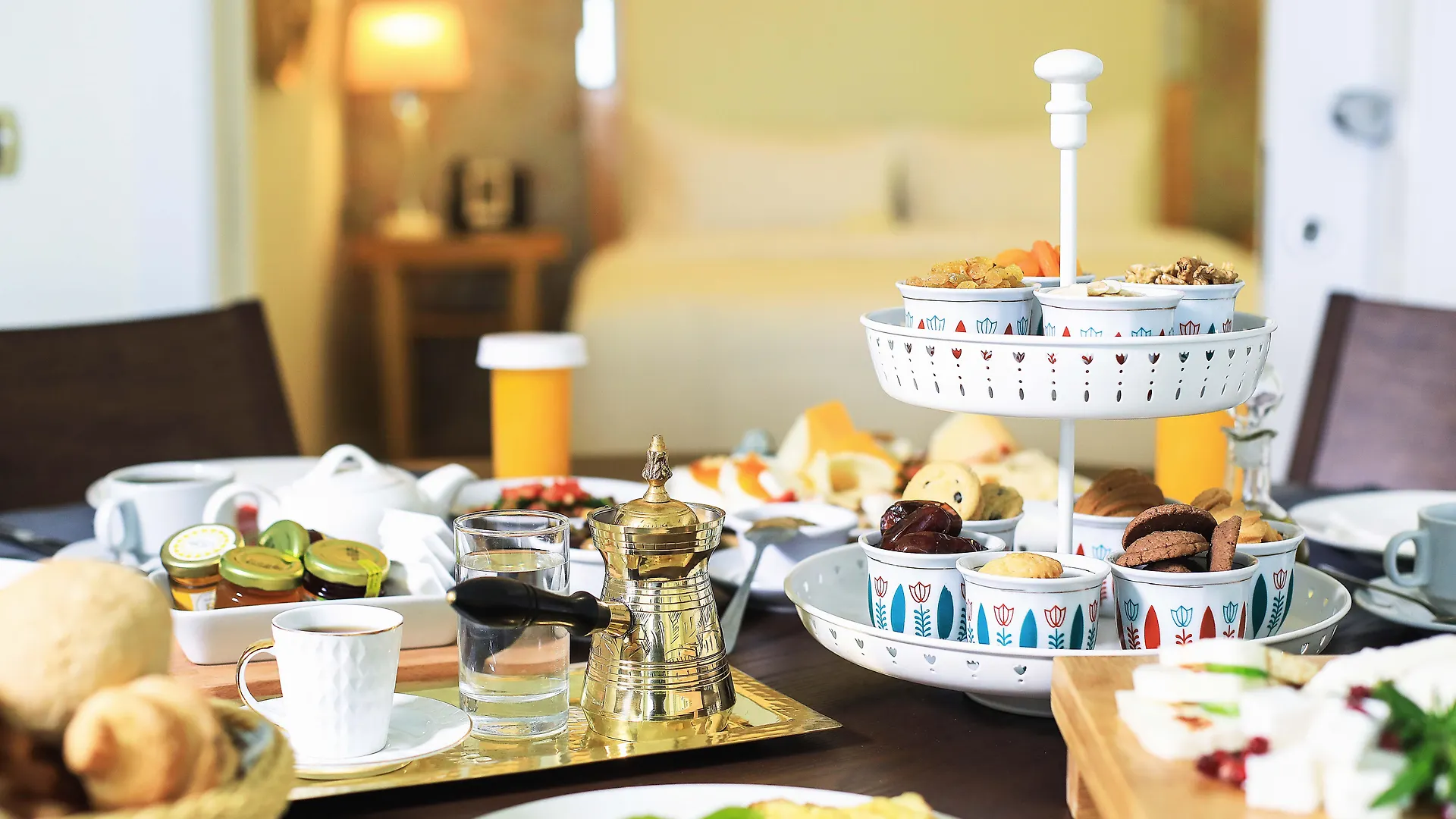 Riviera Hotel And Beach Lounge, Beirut
