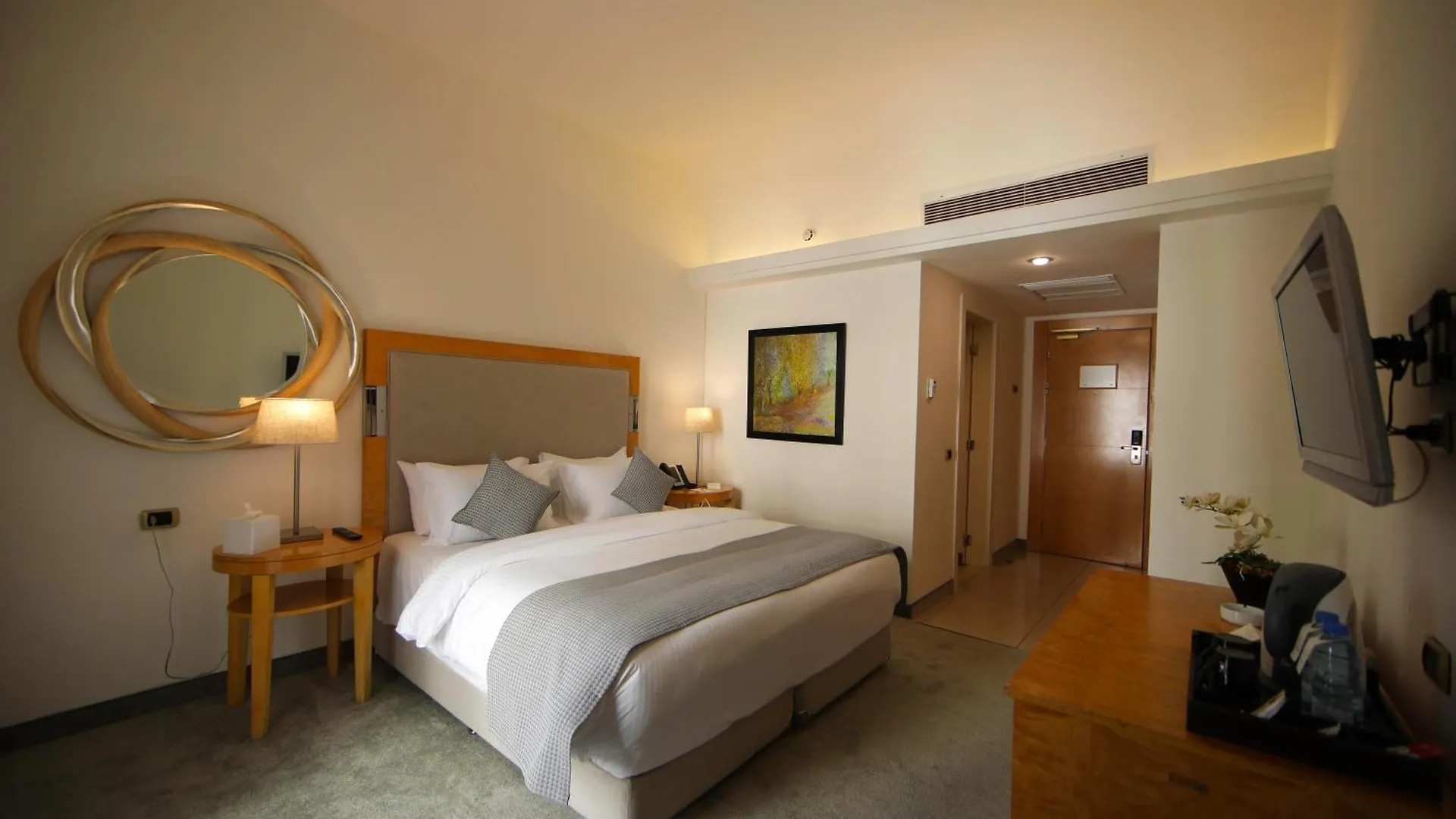 Riviera Hotel And Beach Lounge, Beirut Libanon